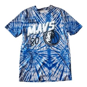 NBA Dallas Mavs Blue Tie-Dye Basketball Tee Size Small